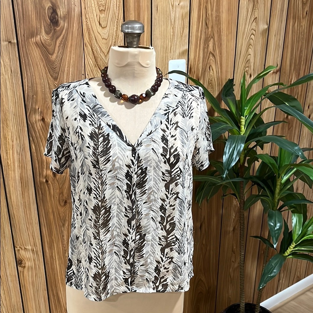 NWOT Brown and Beige Leaf Print Women's Top